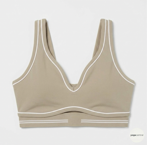 beige heart throb full yoga set
